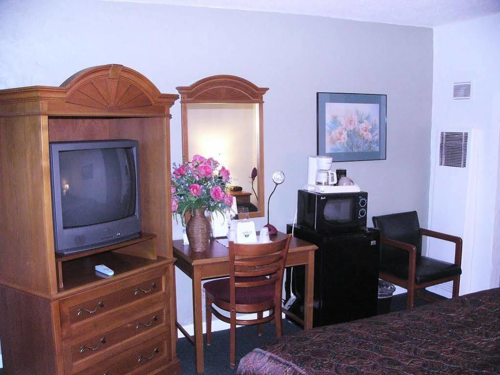 סן דייגו Americas Best Value Inn Loma Lodge מראה חיצוני תמונה